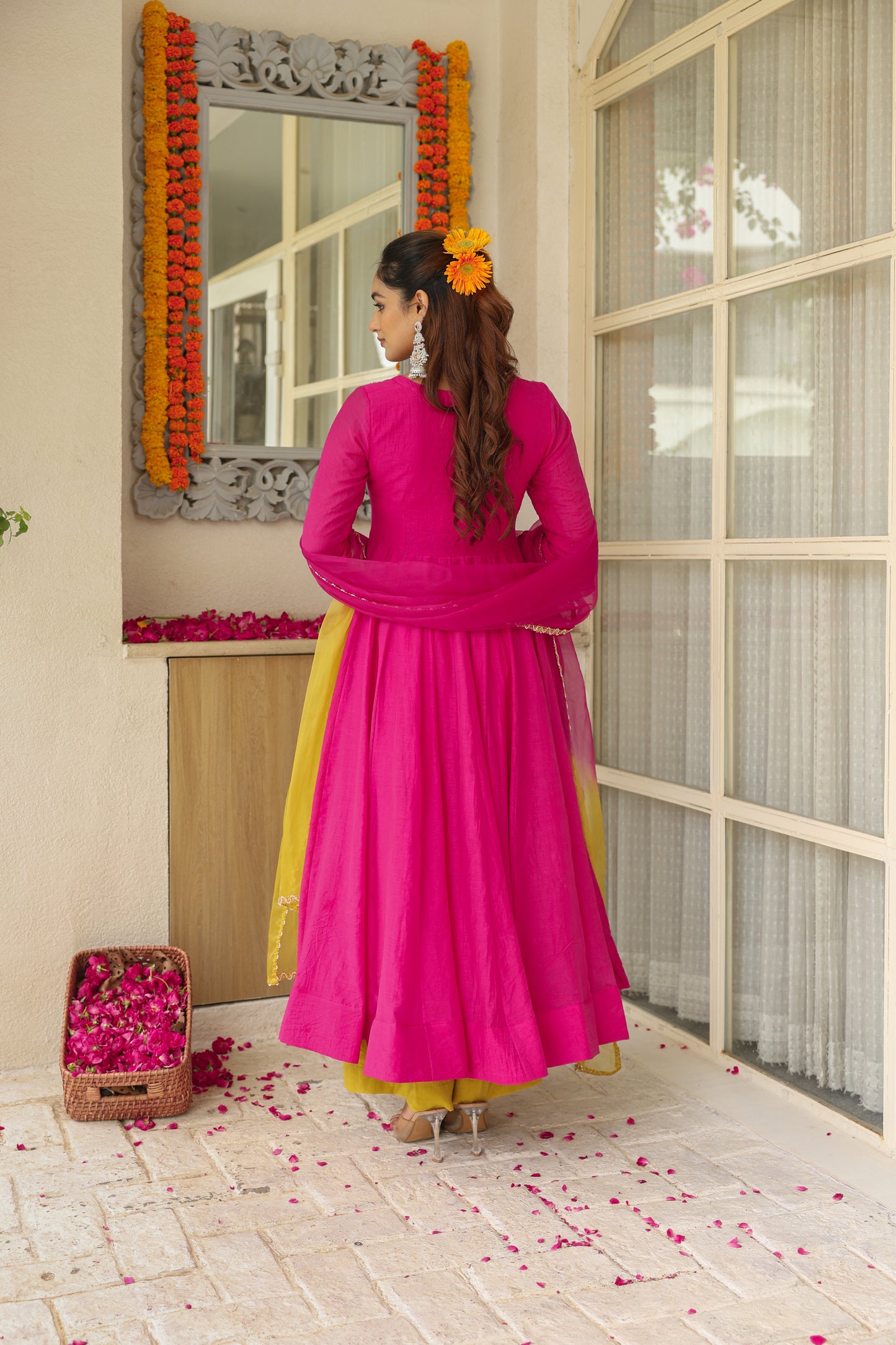 Gulaabi Noor Anarkali Set