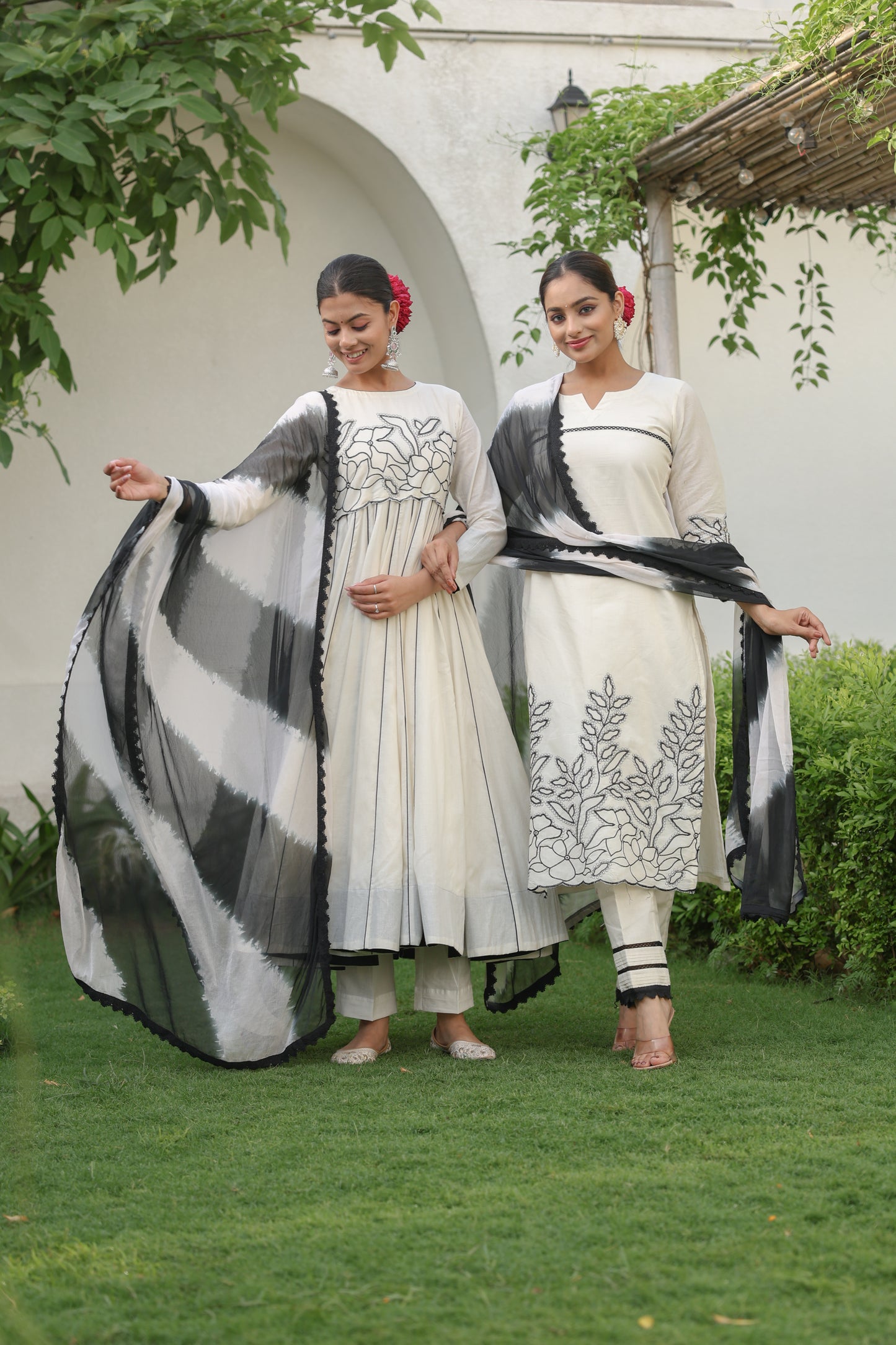 Noorani Siyahi Anarkali Set