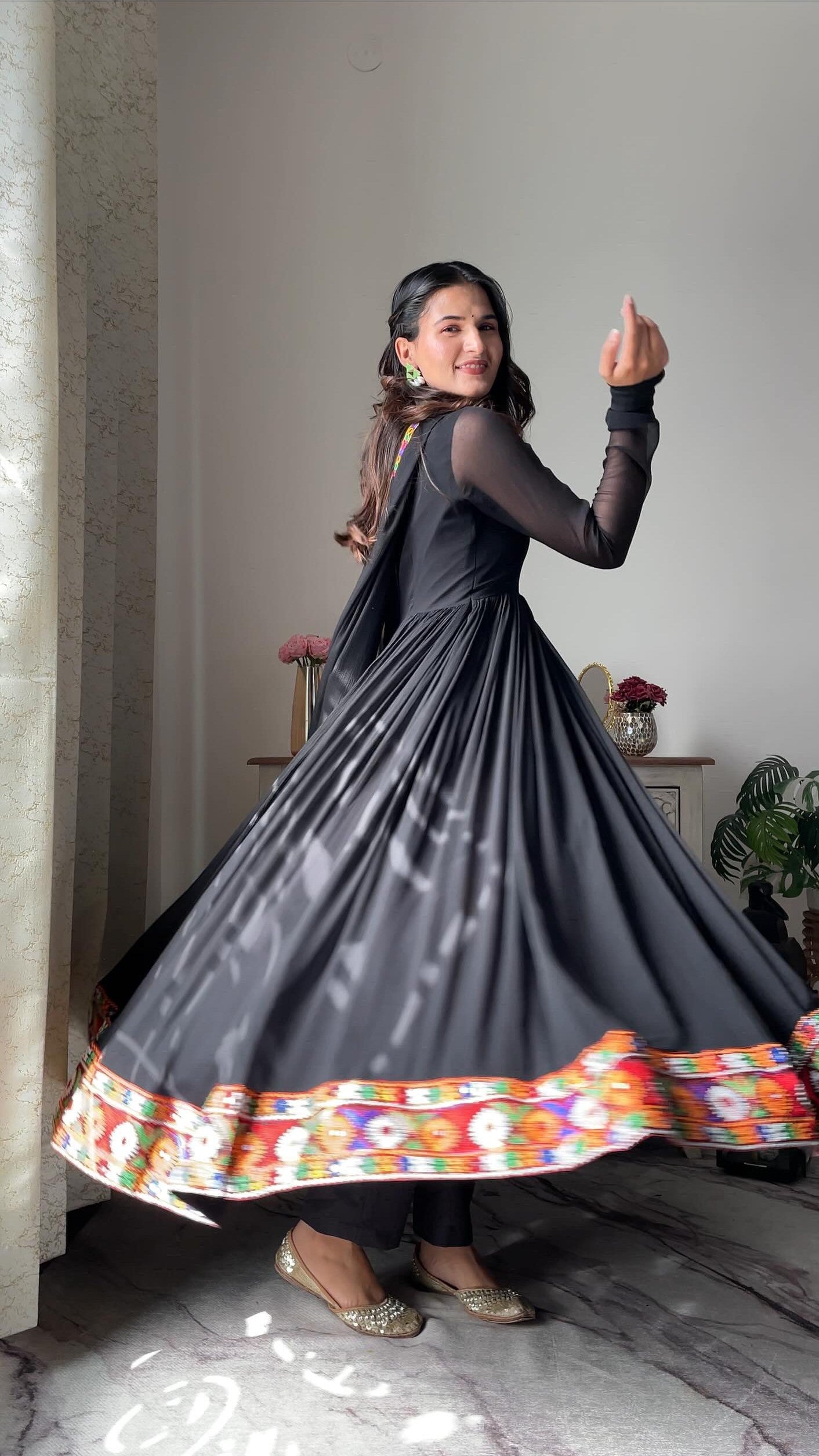 Black Anarkali Set