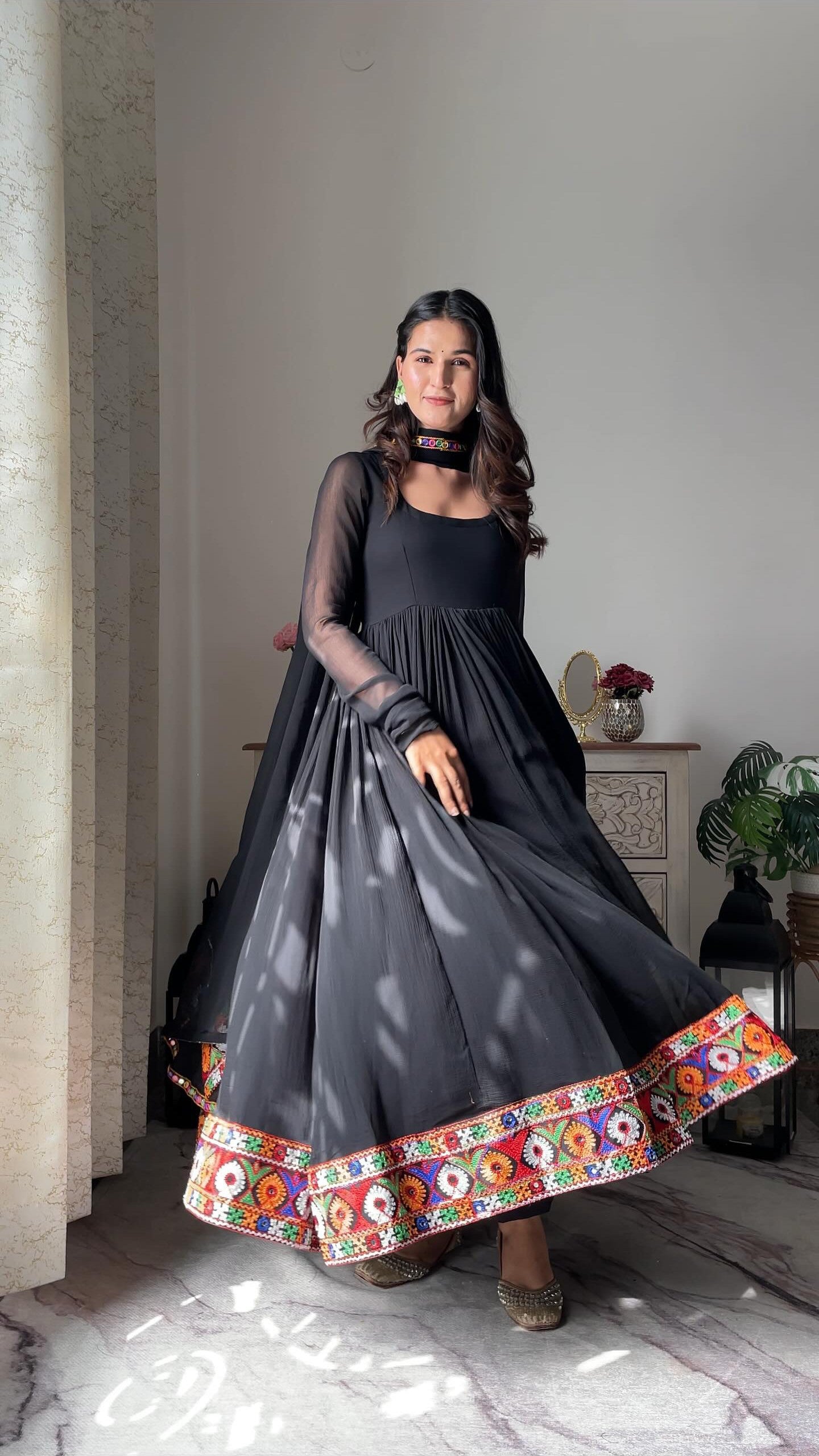 Black Anarkali Set